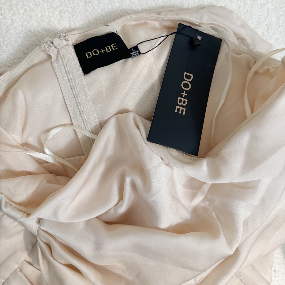 Cream satin strapless dress - Picture 6 of 6